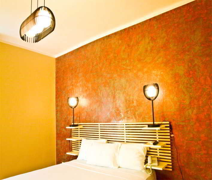 Tropical Enclave Hotel Acra Exterior foto
